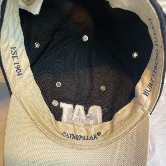 CAT Licensed Caterpillar Inc. Velvet Cap - Picture 4 of 4